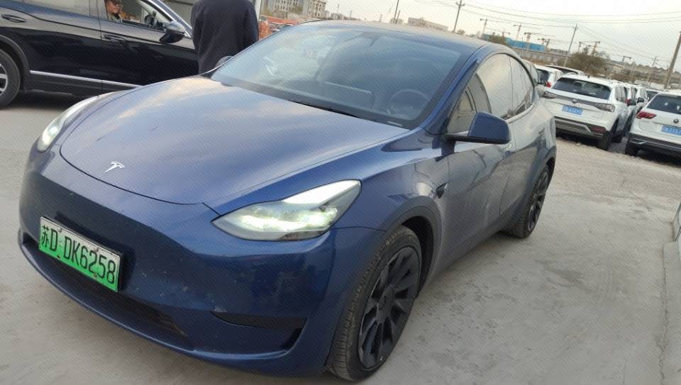 Tesla Model Y 2023 صورة سيارة 