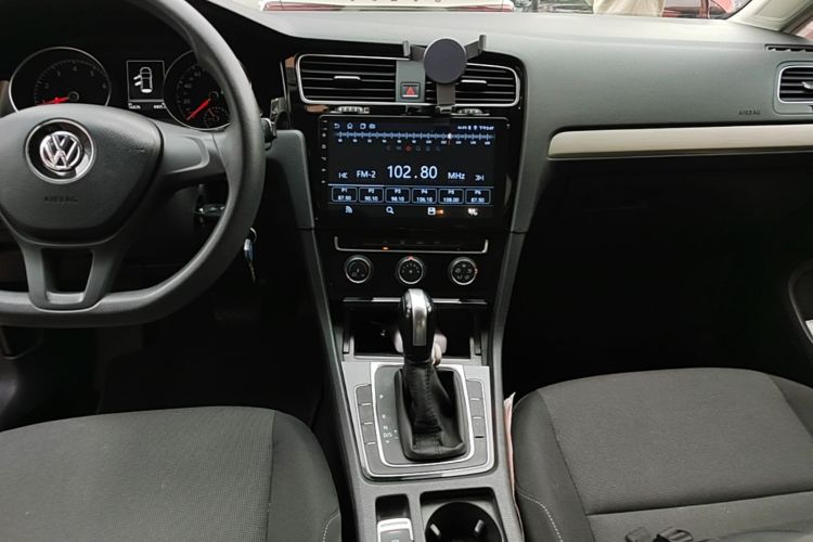Volkswagen Golf 2018 #13 Volkswagen Golf 2018 car image #13