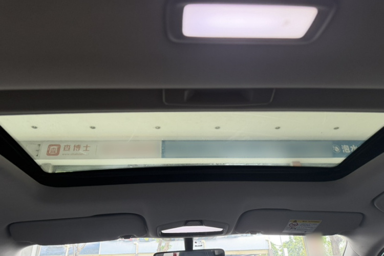 GEELY Emgrand 2022 #17 GEELY Emgrand 2022 car image #17