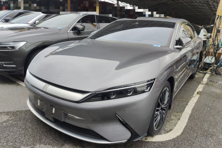 BYD Han 2022 immagine di auto #2