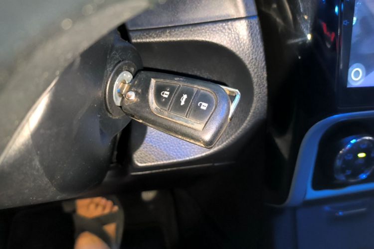 Toyota Corolla 2018 #20 Toyota Corolla 2018 car image #20