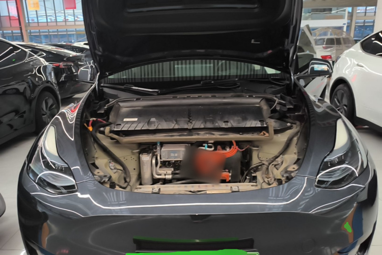 Tesla Model Y 2024 #20 Tesla Model Y 2024 car image #20