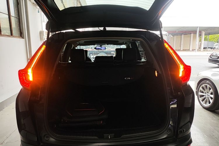 Honda CR-V 2018 car image #19