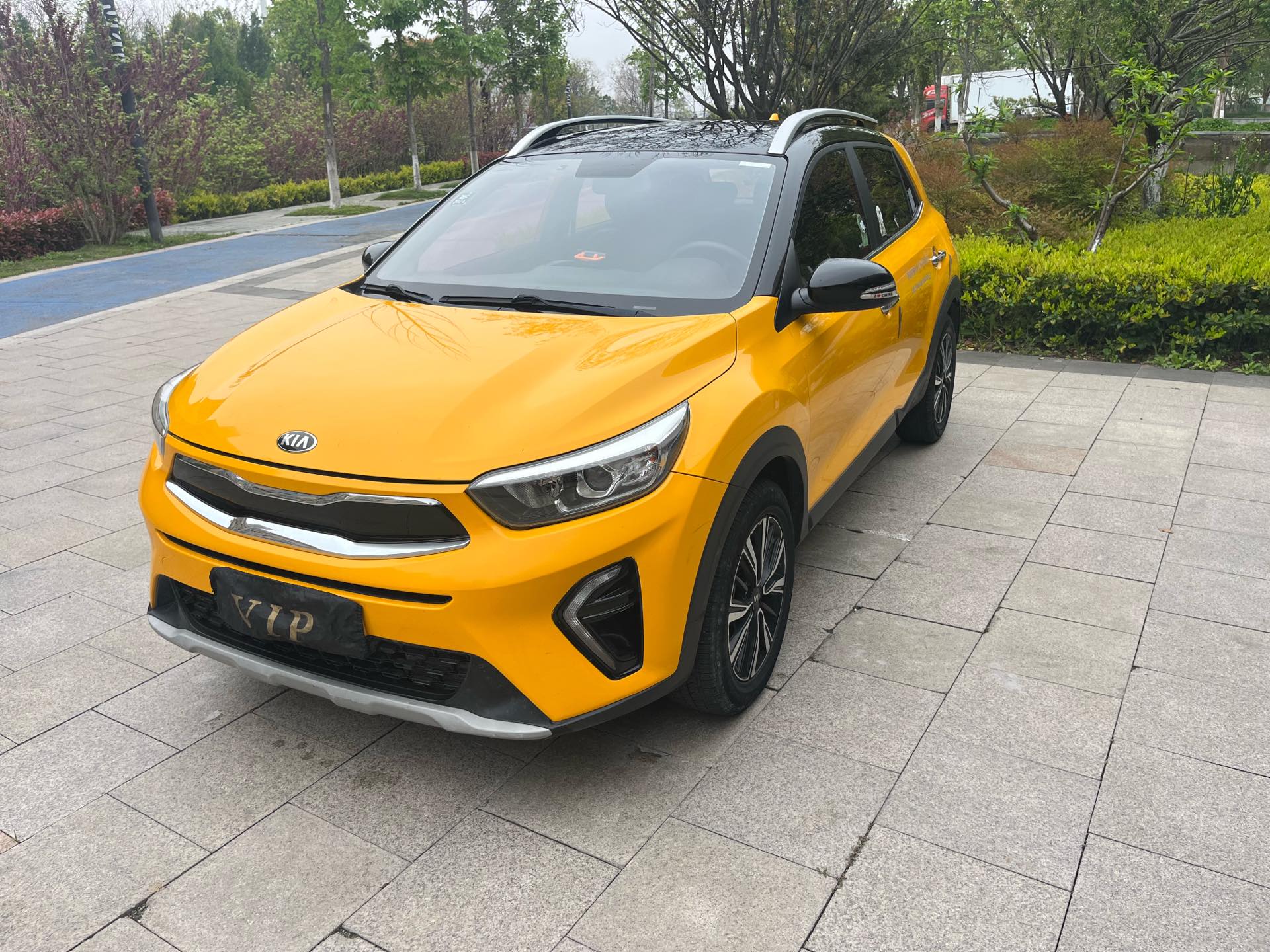 Kia KX1 2020 car image 