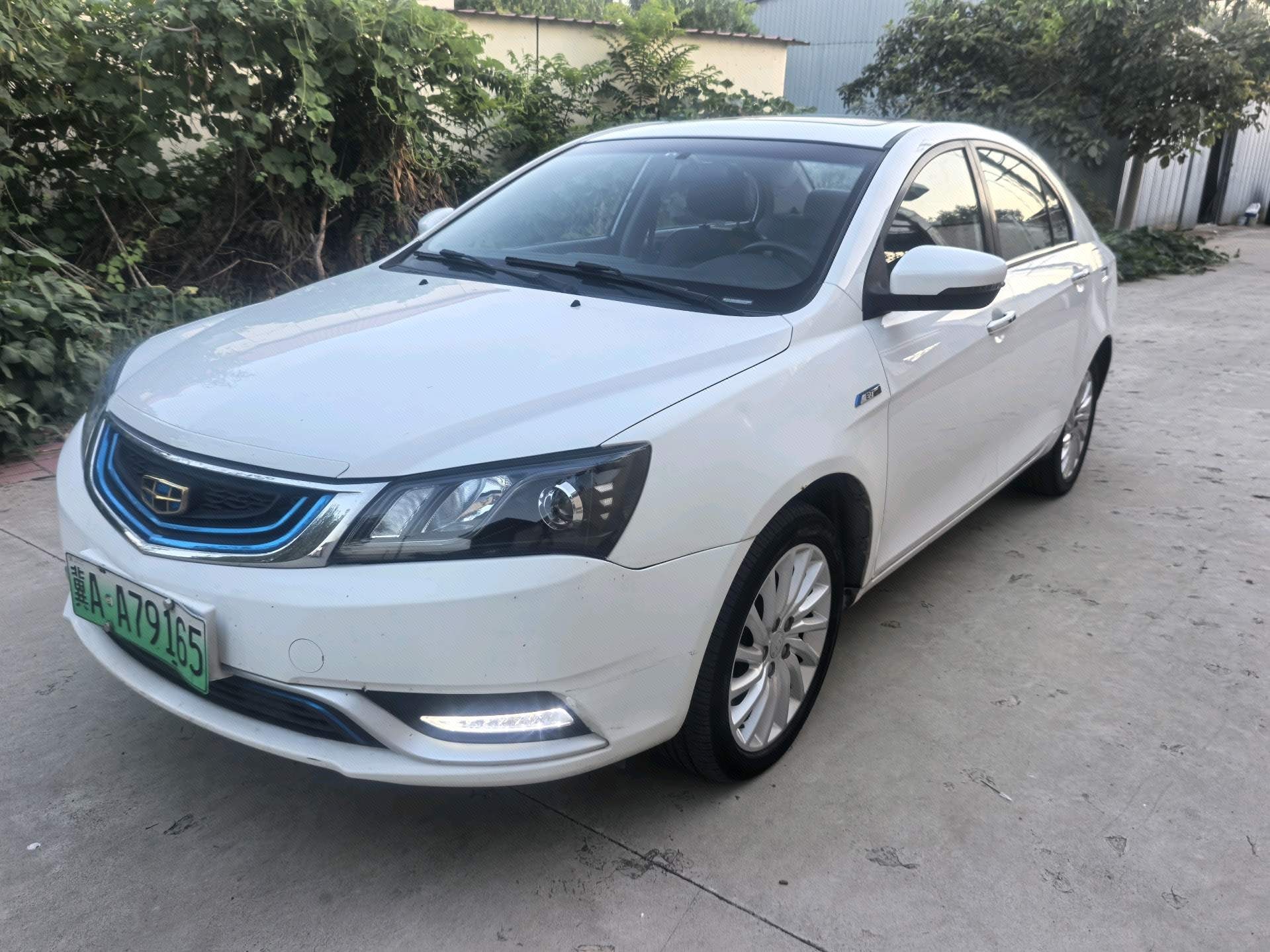 GEELY Emgrand New Energy 2016 GEELY Emgrand New Energy 2016 car image