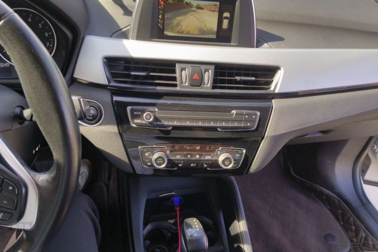 BMW X1 2016 imagem de carro #15