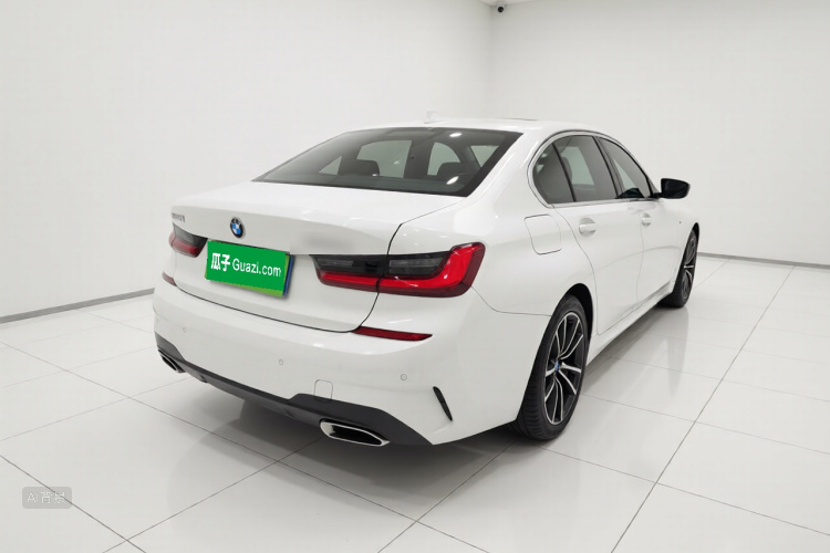 BMW 3 Series 2020 #7 BMW 3 Series 2020 car image #7