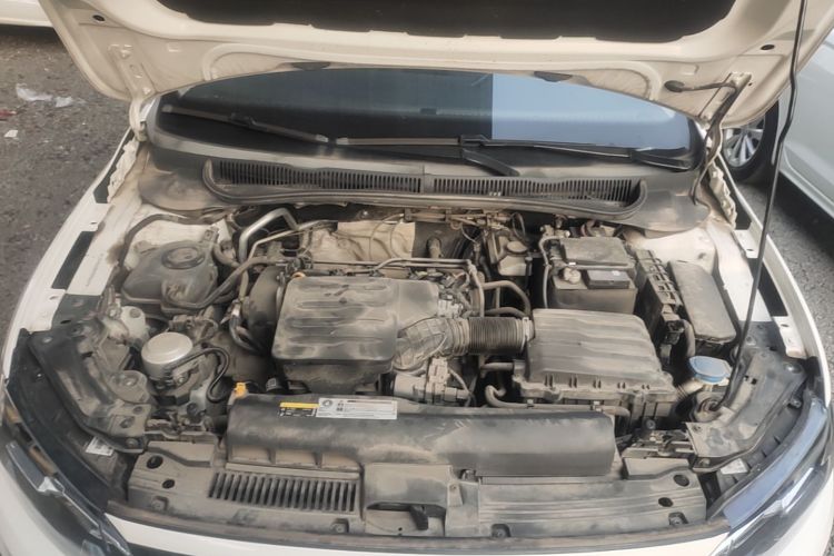 Volkswagen Polo 2021 صورة سيارة #22