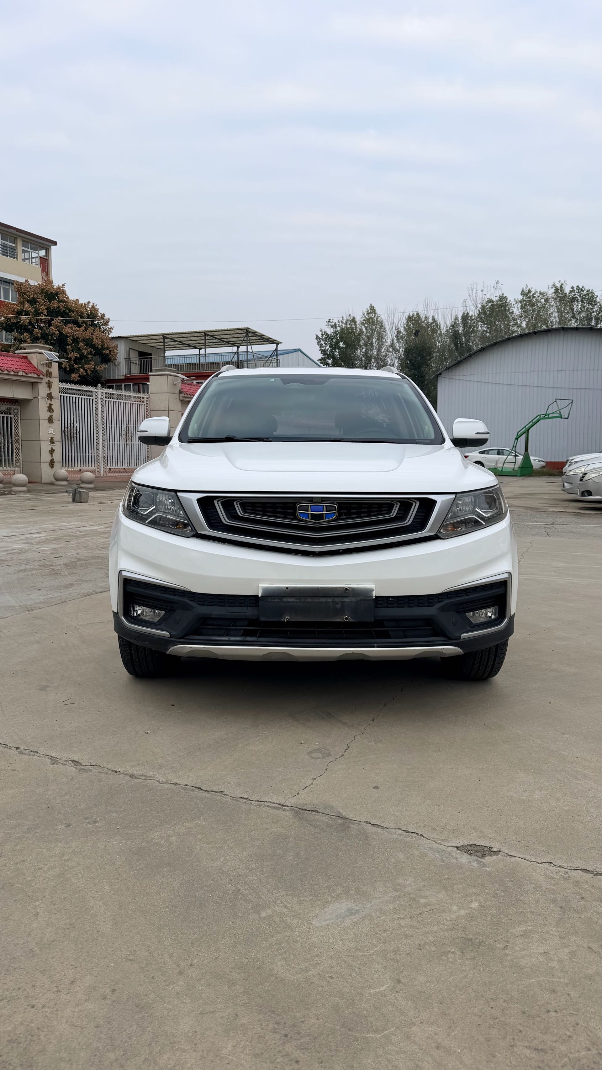 GEELY Vision X6 2019 car image #2