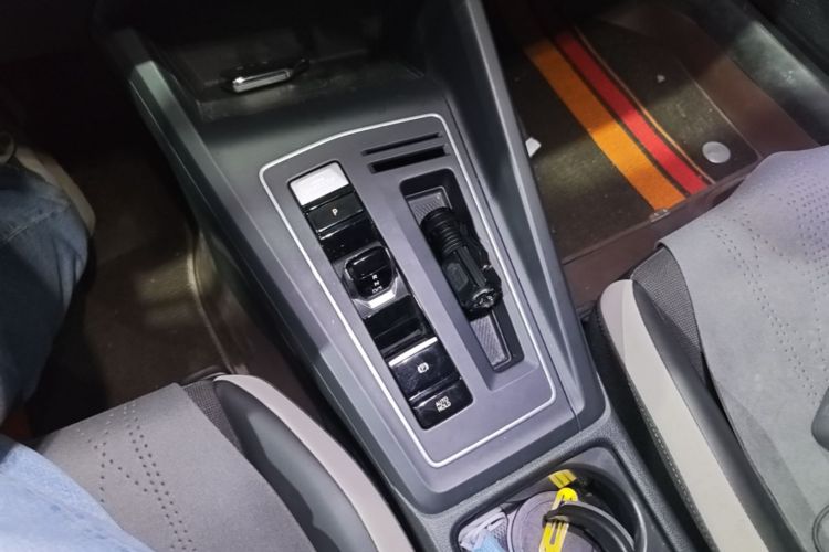 Volkswagen Golf 2021 imagem de carro #14