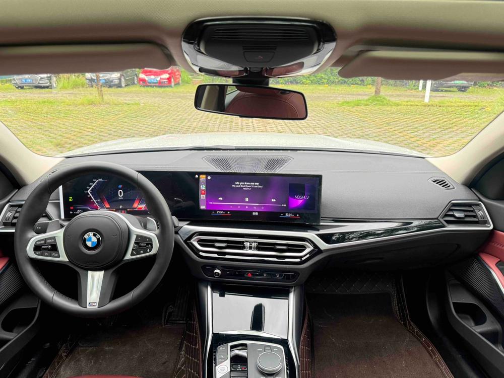 BMW 3 Series 2023 #12 BMW 3 Series 2023 car image #12