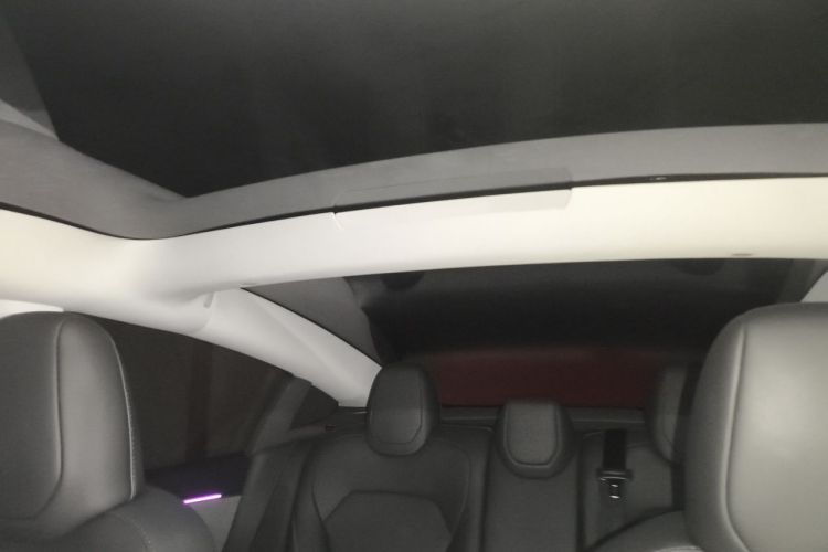 Tesla Model 3 2025 #16 Tesla Model 3 2025 car image #16