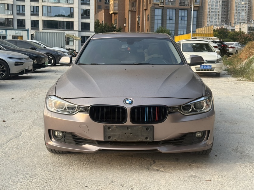BMW 3 Series 2013 BMW 3 Series 2013 immagine di auto