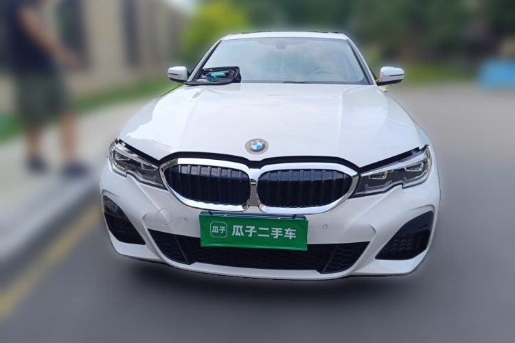 BMW 3 Series 2022 car image #3