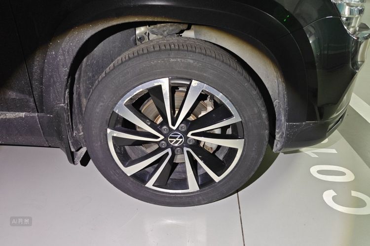 Volkswagen Tharu 2022 car image #9