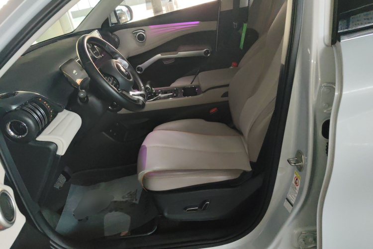 BYD Yuan Plus 2024 صورة سيارة #15