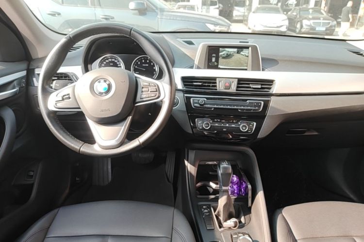 BMW X1 2019 #10 BMW X1 2019 immagine di auto #10