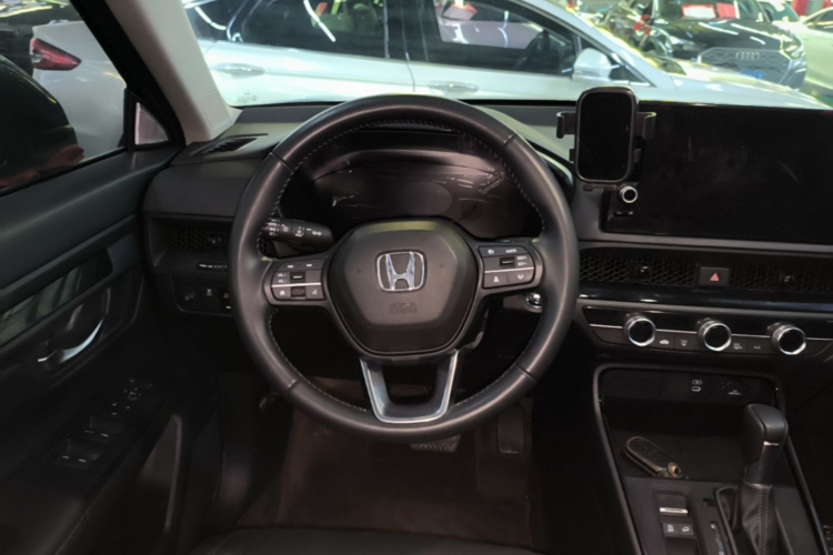Honda CR-V 2025 car image #11