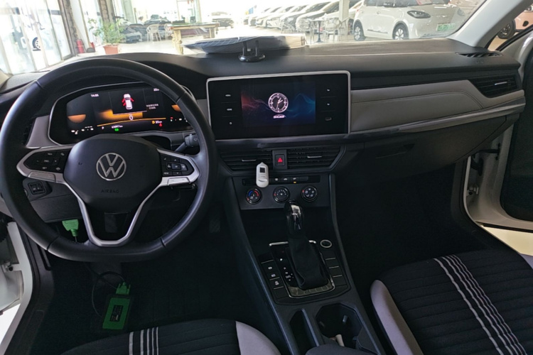 Volkswagen Bora 2024 #10 Volkswagen Bora 2024 immagine di auto #10