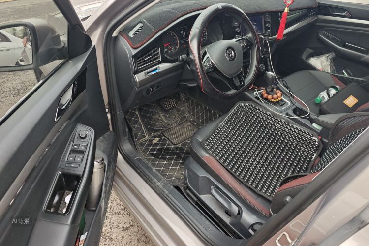 Volkswagen Bora 2020 image de voiture #18