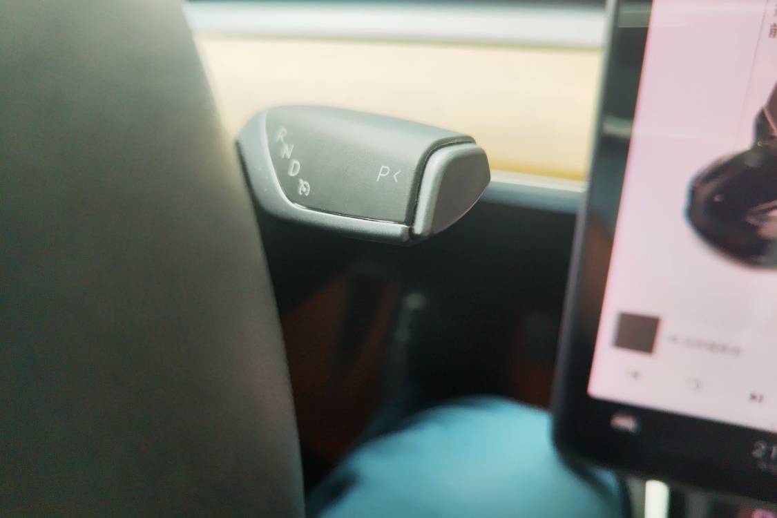 Tesla Model 3 2020 #27 Tesla Model 3 2020 car image #27