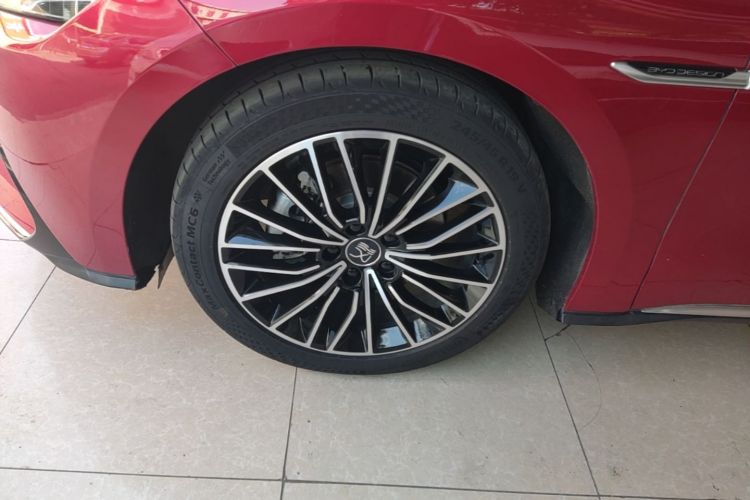 BYD Han 2022 immagine di auto #9