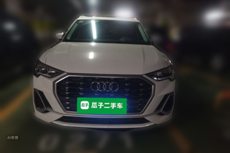 Audi Q3 2021 car image #3