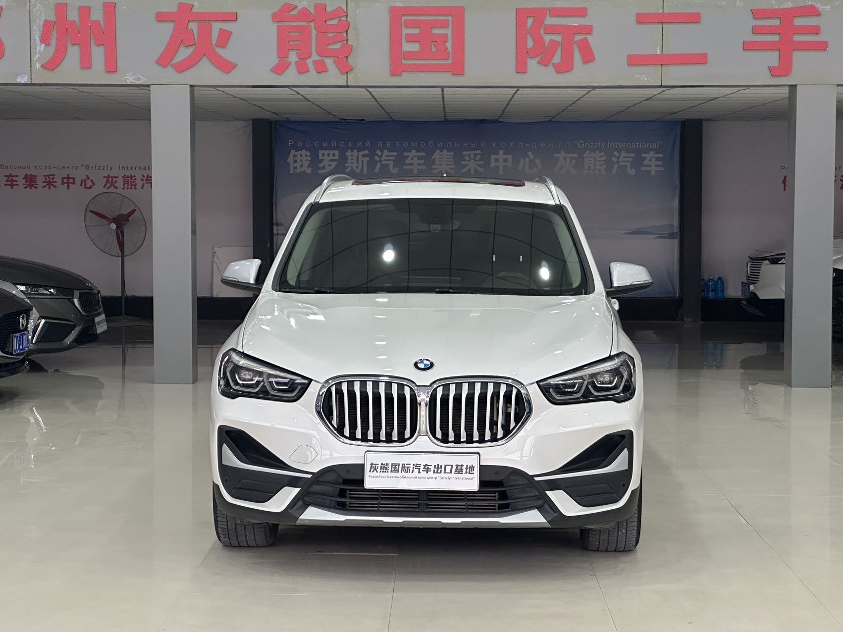 BMW X1 2021 #2 BMW X1 2021 car image #2