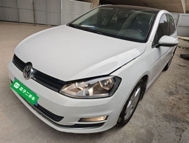Volkswagen Golf 2015 صورة سيارة 