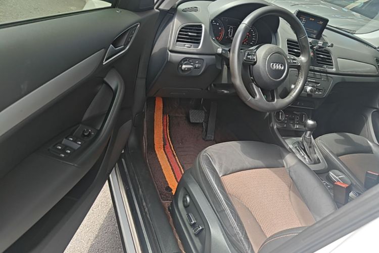 Audi Q3 2018 #16 Audi Q3 2018 car image #16