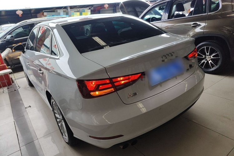 Audi A3 2017 imagem de carro #5