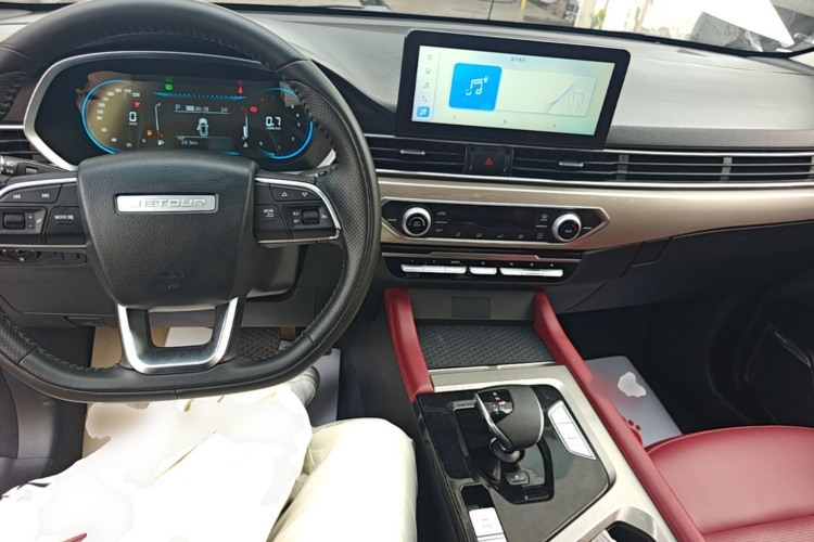 Jetour X70 2025 car image #11