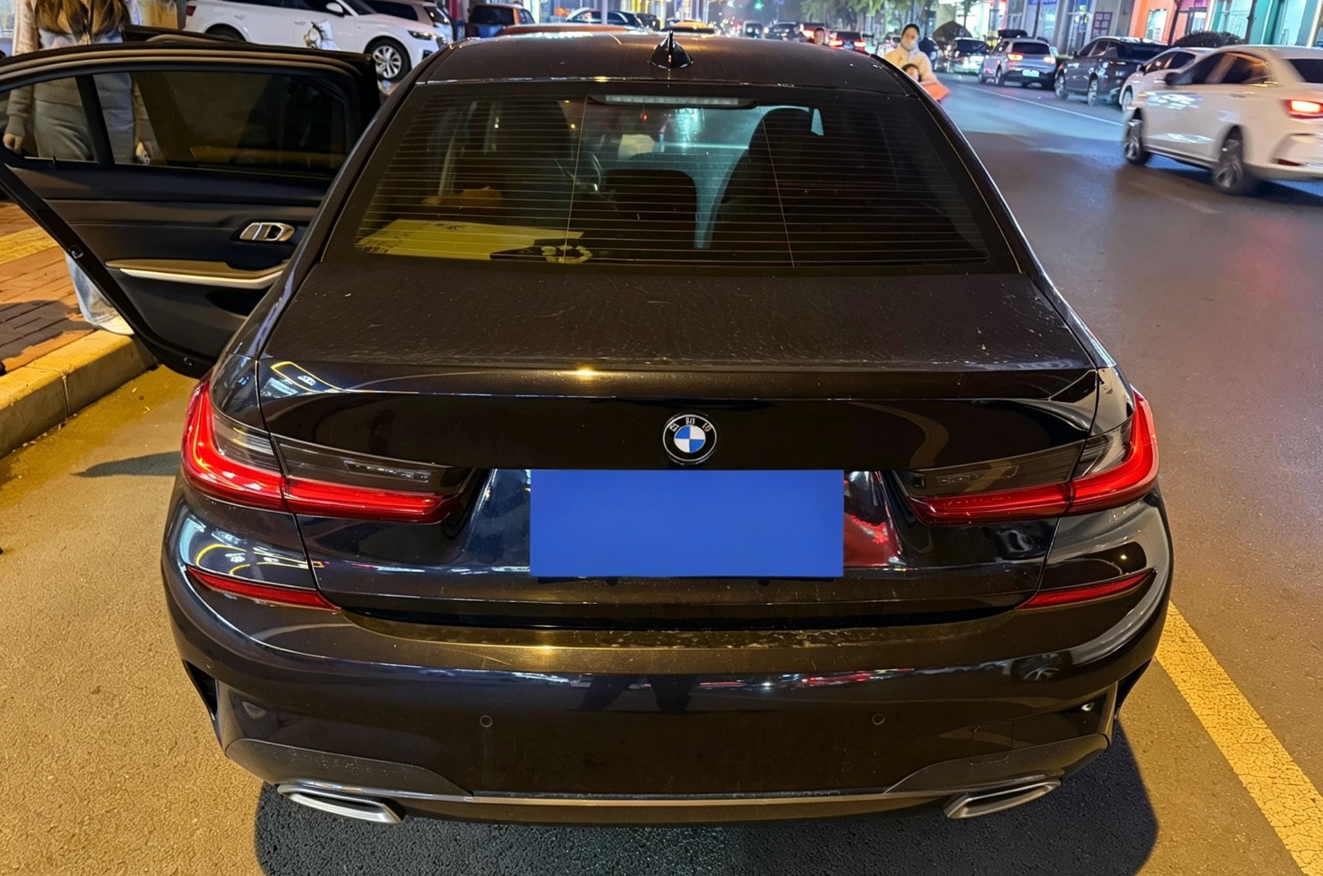 BMW 3 Series 2020 immagine di auto #3