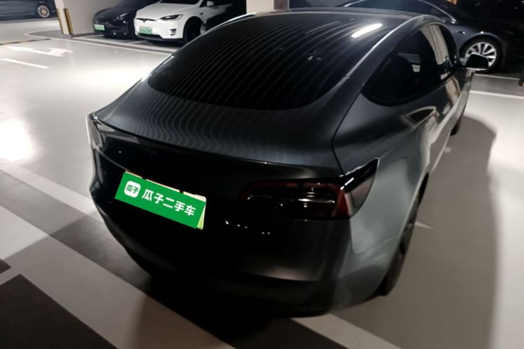 Tesla Model 3 2022 car image #5