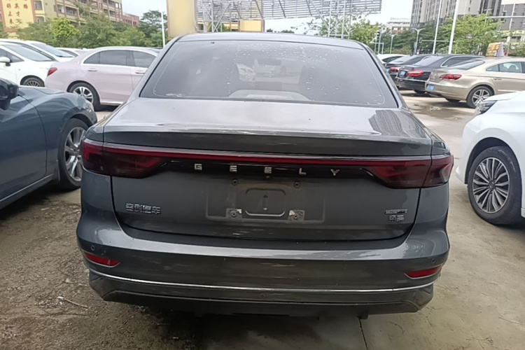 GEELY Emgrand 2021 #6 GEELY Emgrand 2021 car image #6