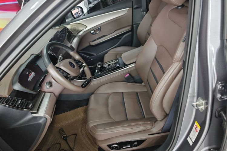 BYD Han 2022 car image #15