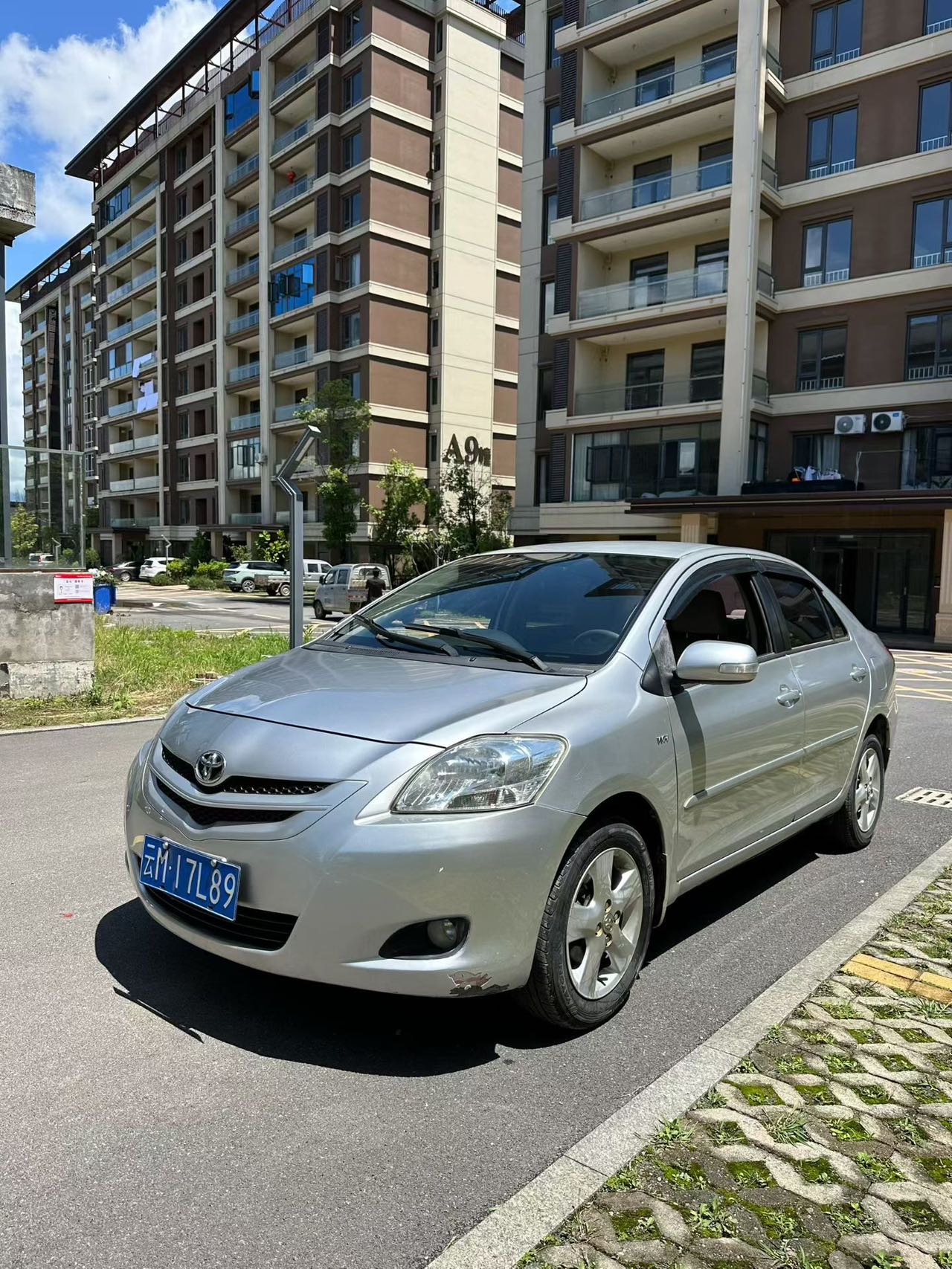 Toyota Vios 2010 Toyota Vios 2010 car image