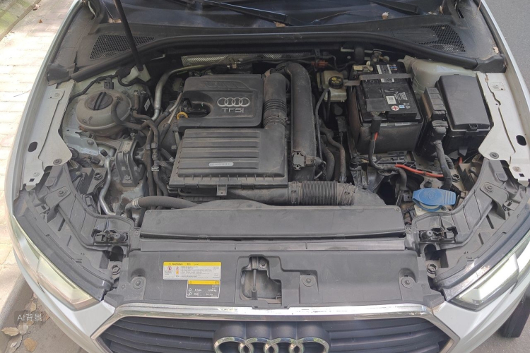 Audi A3 2018 car image #22