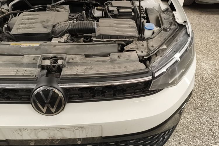 Volkswagen Lavida 2025 car image #24