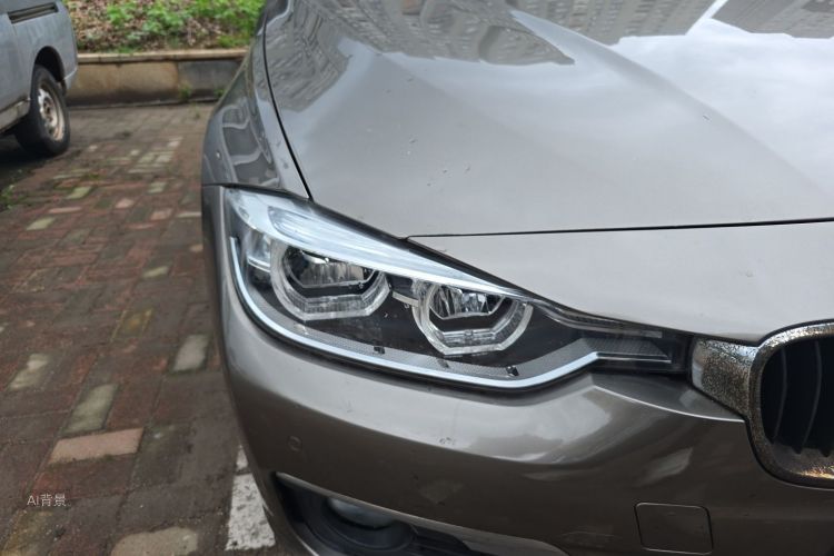 BMW 3 Series 2019 car image #8