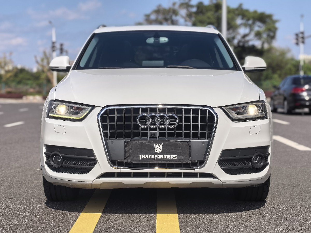Audi Q3 2014 car image #2