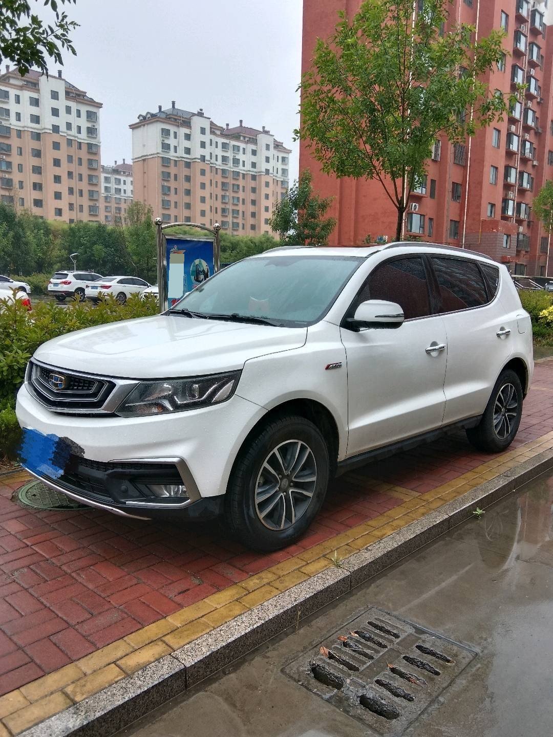 GEELY Vision X6 2019 car image 