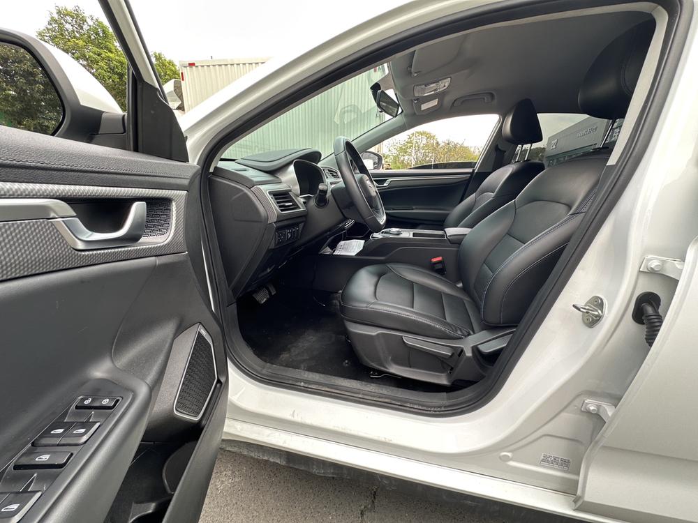GEELY Emgrand New Energy 2024 #9 GEELY Emgrand New Energy 2024 car image #9