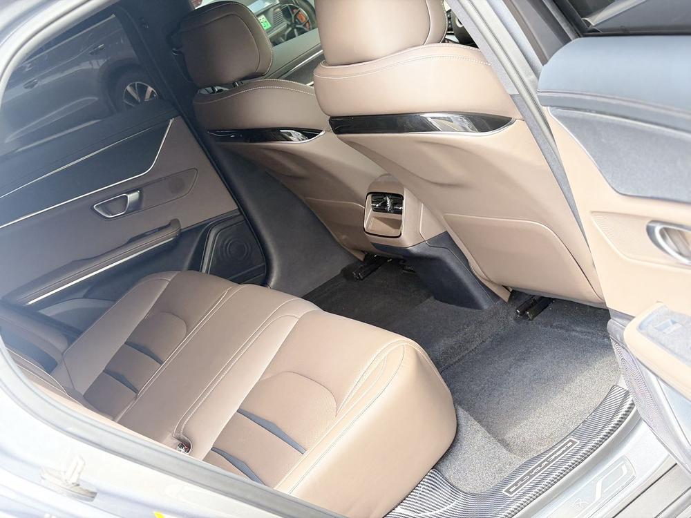 BYD Han 2022 car image #9