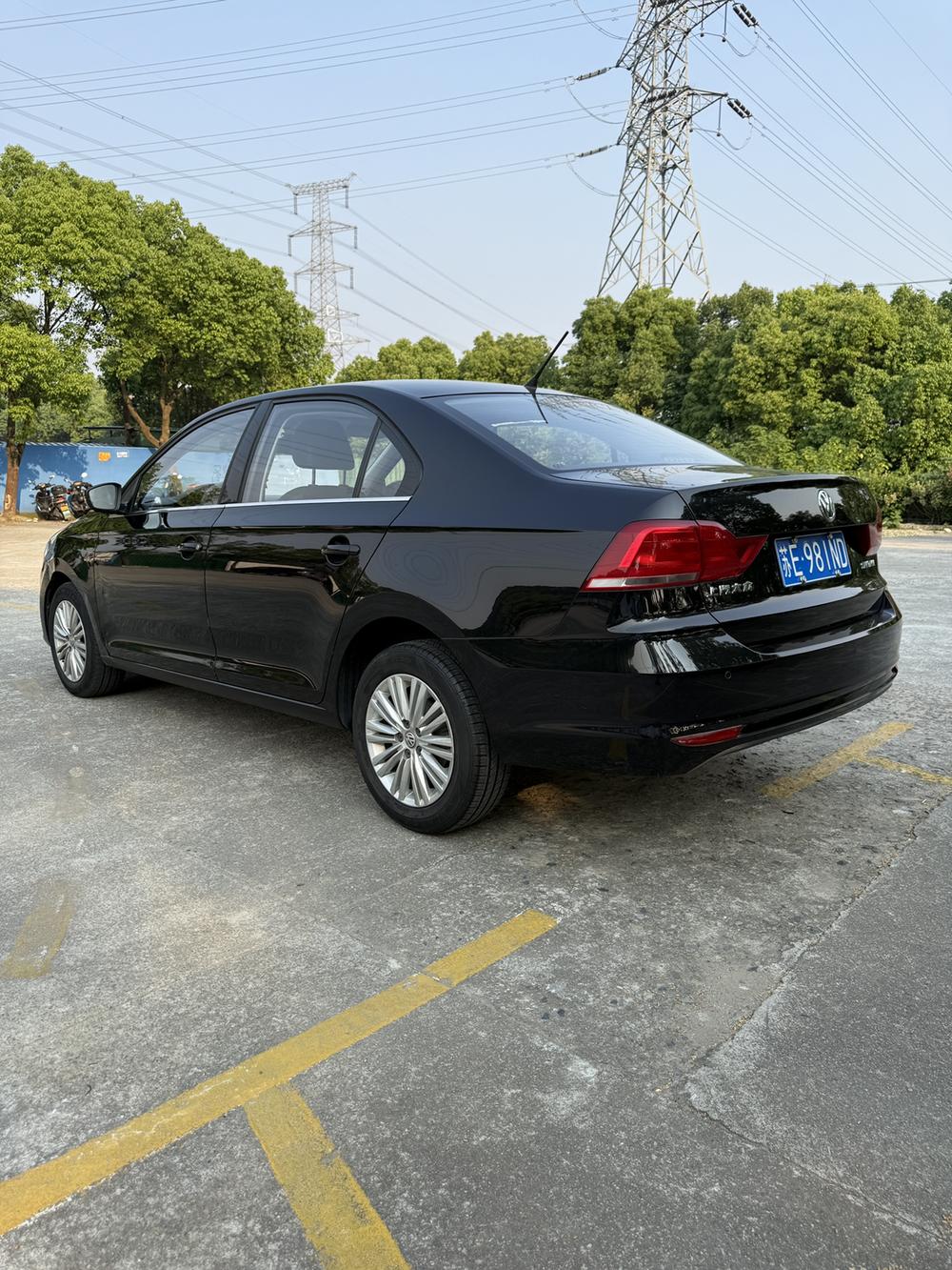 Volkswagen Santana 2021 car image #4