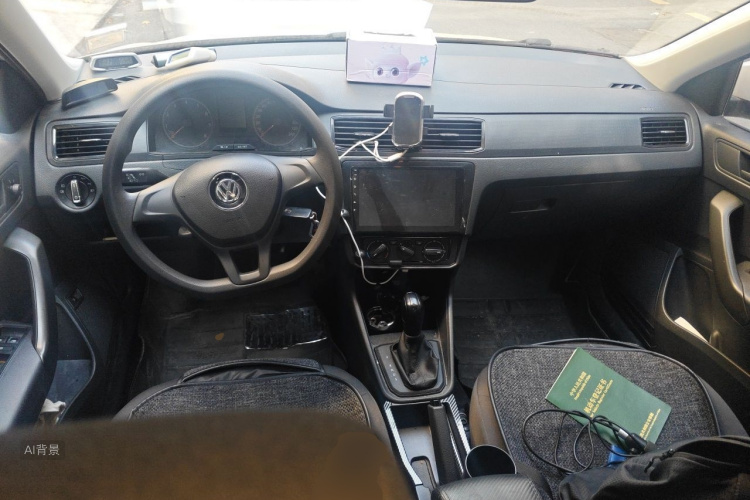 Volkswagen Santana 2017 imagen de coche #11