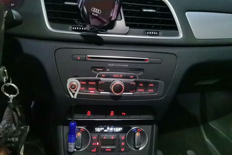 Audi Q3 2017 immagine di auto #15