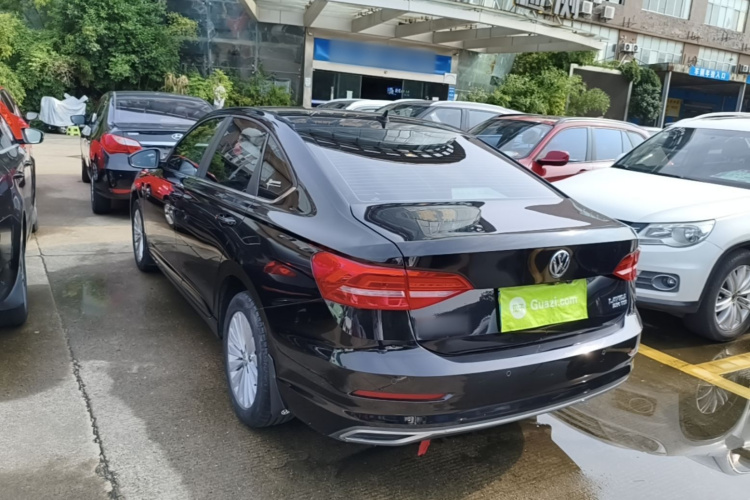 Volkswagen Lavida 2019 #5 Volkswagen Lavida 2019 car image #5