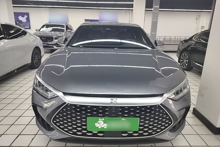 BYD Han 2023 image de voiture #3
