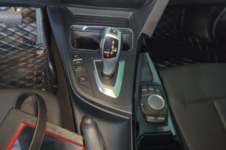 BMW 3 Series 2016 #14 BMW 3 Series 2016 car image #14